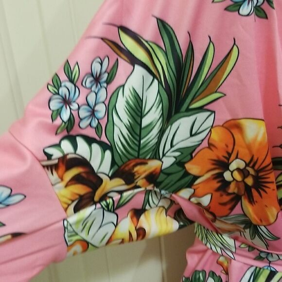 Sexy Floral One Piece Romper with belt size 2XL - Picture 6 of 8